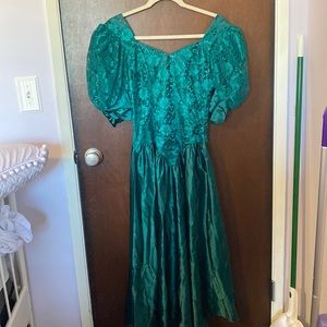 1980s vintage floral lace green dress with bows.